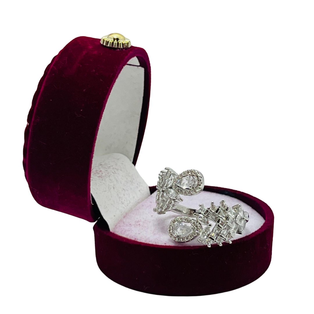 Elegant Diamond Cluster Ring