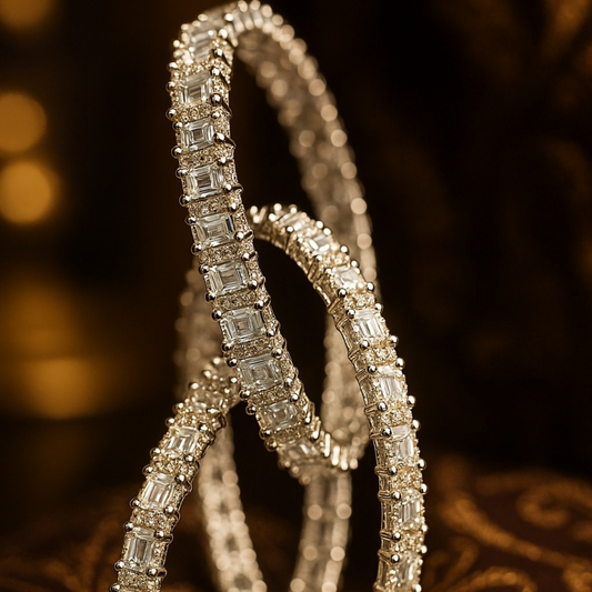✨ Elegant Diamond-Cut Bangle Bracelets – Luxurious Statement Jewelry